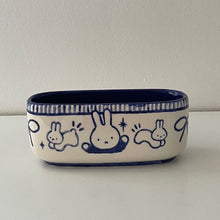 Load image into Gallery viewer, Pottery Handbuilding Workshop Ponsonby 26 May @2-5PM (sold out)
